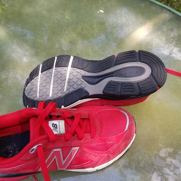 New Balance 990 Sneakers in Boys/ Youth size 6.5 fits women’s size 7.5-8 - Picture 5 of 9